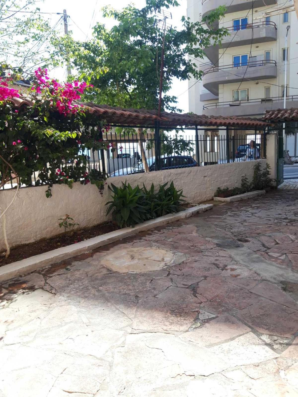 Gogo'S Sea Side Apartment Sarandë Exterior foto